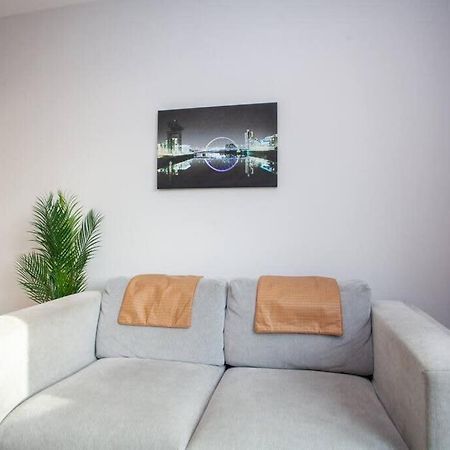 1 Bedroom Apartment In Very Central Location Glasgow Eksteriør billede