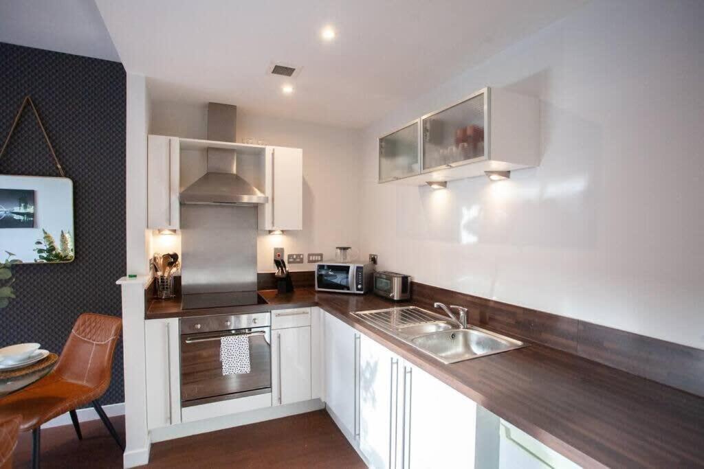 1 Bedroom Apartment In Very Central Location Glasgow Eksteriør billede