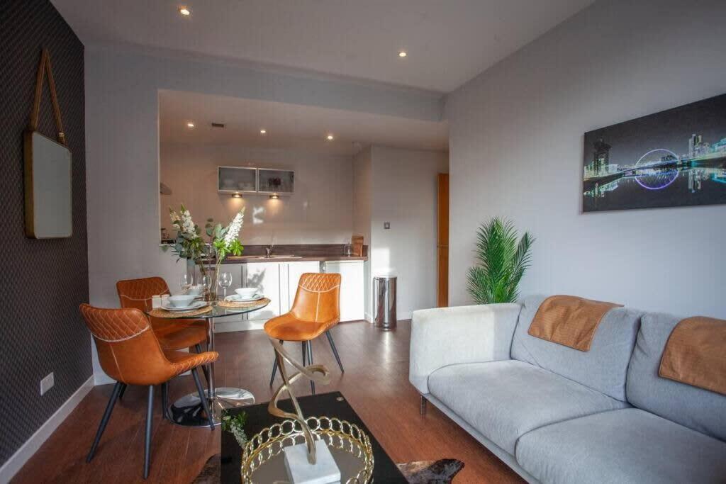 1 Bedroom Apartment In Very Central Location Glasgow Eksteriør billede